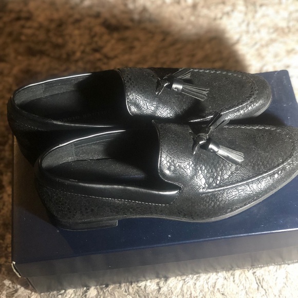 Boys loafers with tassels. Size 7M - Picture 2 of 5